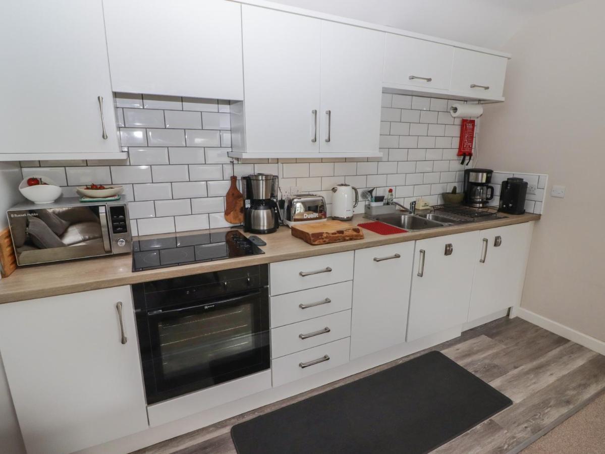 Daffodil Apartment Тенби Екстериор снимка
